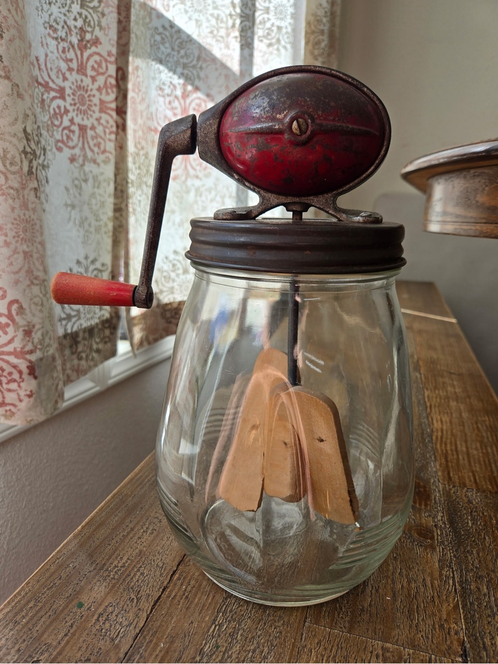 Vintage Dazey butter churn, glass jar, wooden stirs